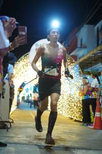 BIB: 203
                            <button type="button" onclick="openModal(21830158)" class="btn btn-primary btn-sm float-right btn-popup" data-toggle="modal" data-target=".modal-high-quality">
                        <i class="fas fa-shopping-cart"></i> Add to Cart
                    </button>
                                            <button type="button" onclick="isThisMe(21830158, true)" class="btn btn-success btn-sm float-right btn-popup btn-isme hidden" data-toggle="tooltip" data-placement="bottom" title="นี่คือรูปของคุณใช่ไหม คลิกที่นี่เพื่อเอาเข้าอัลบั้ม">
                        <i class="fas fa-plus"></i> Add to album
                    </button>
                    <button type="button" onclick="isThisMe(21830158, false)" class="btn btn-warning btn-sm float-right btn-popup btn-isnotme hidden">
                        <i class="fas fa-ban"></i> Remove from album
                    </button>